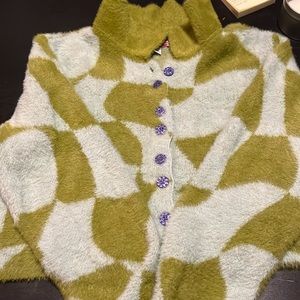 Urban Outfitters in Large. Nylon used good condition.